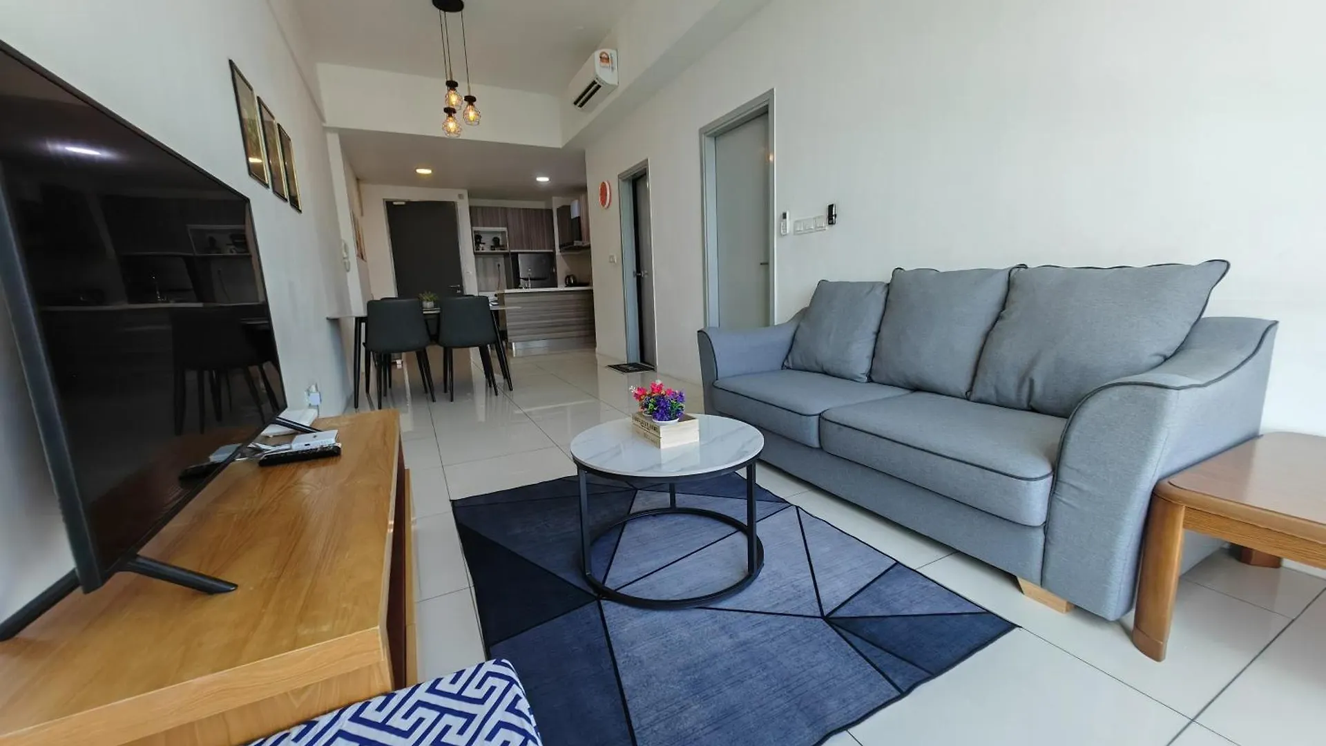 شقة Sutera Avenue Rooftop Infinity Pool Kk Infini Stay كوتا كينابالو